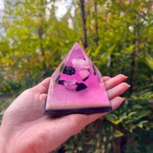 Orgonite Pirâmide 7cm